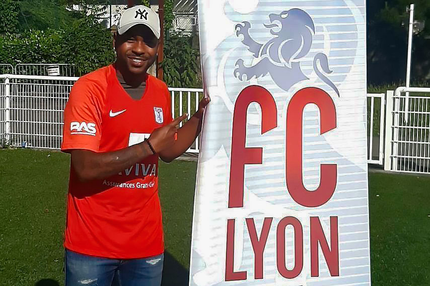 R-A-S sponsors officiel du FC Lyon