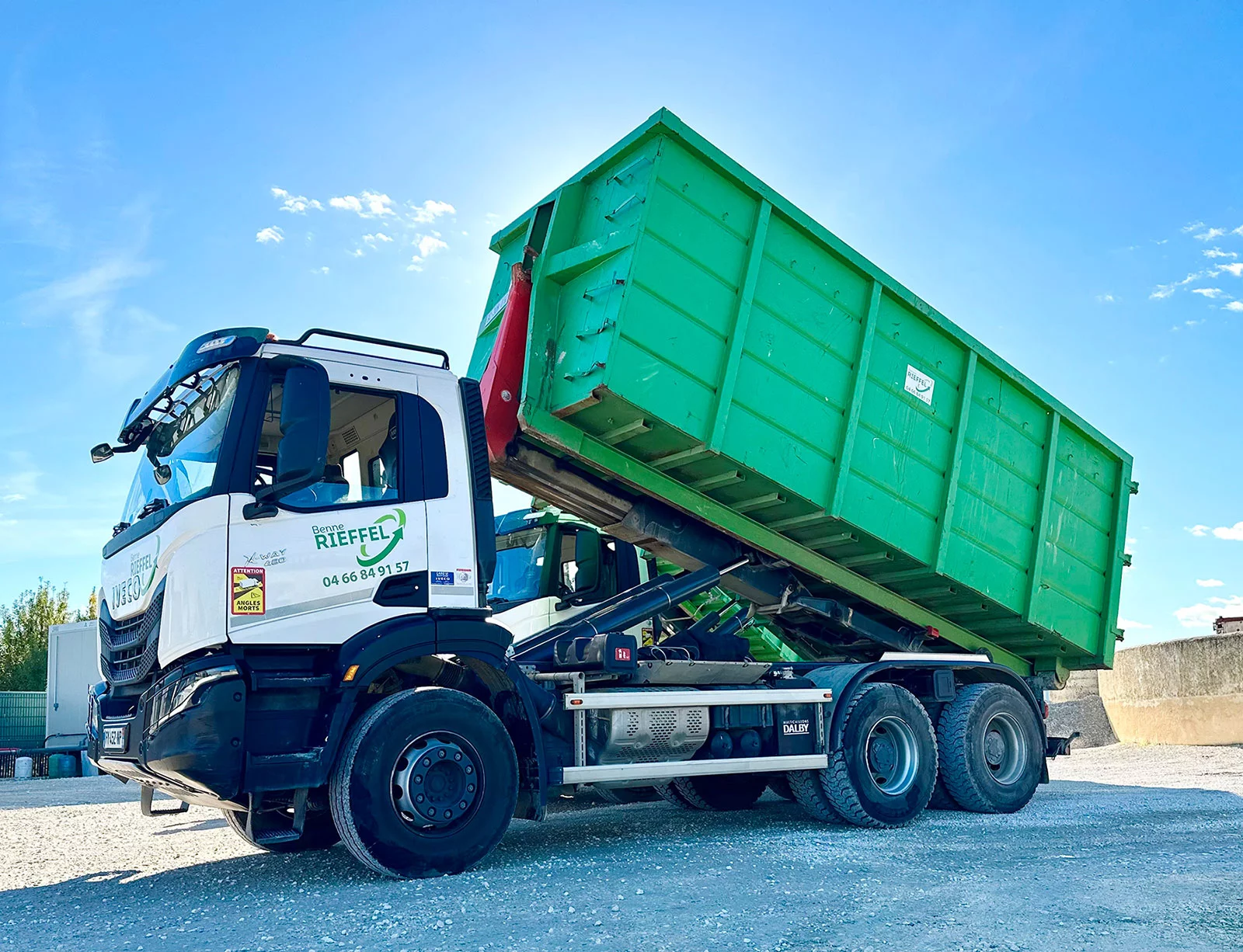 Location-de-bennes-collecte-déchets